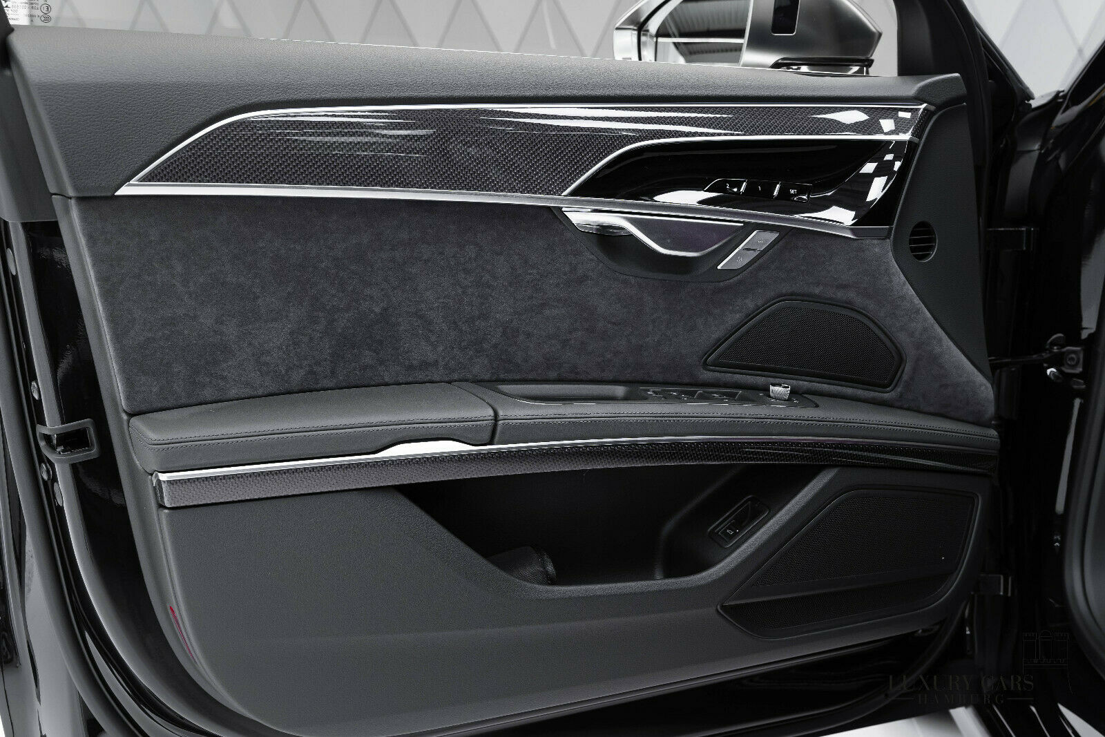2020 Audi S8 2020, 8/20