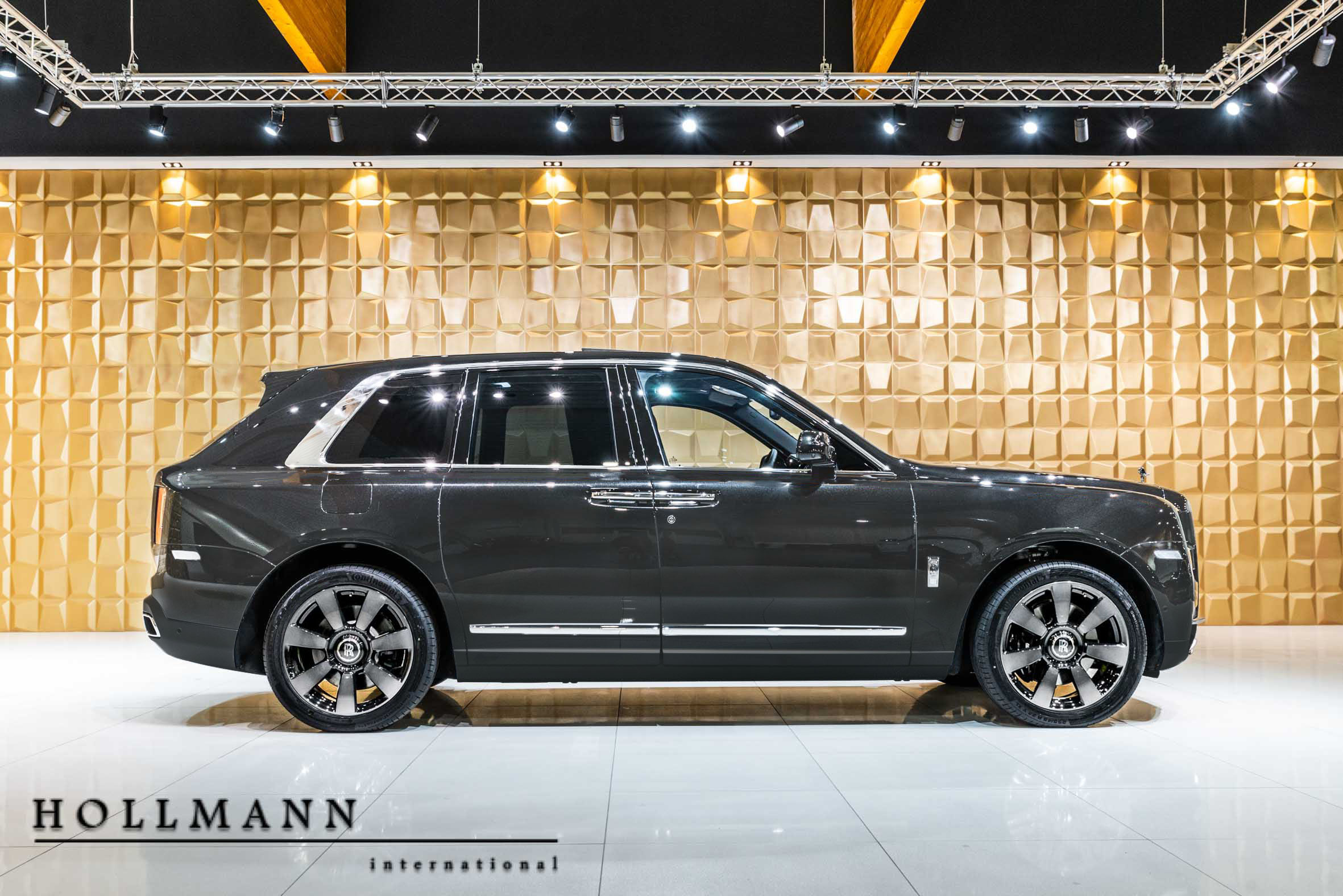 2019 Rolls-Royce Cullinan, 4/4