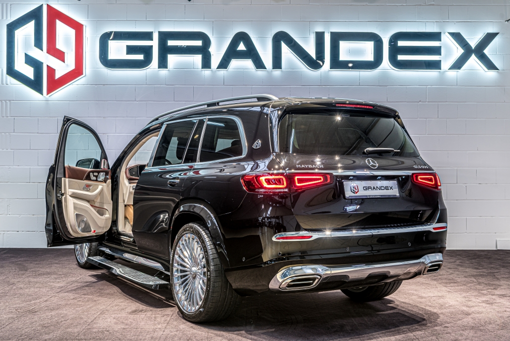 2021 Mercedes-Maybach GLS 600 4Matic, 2/20