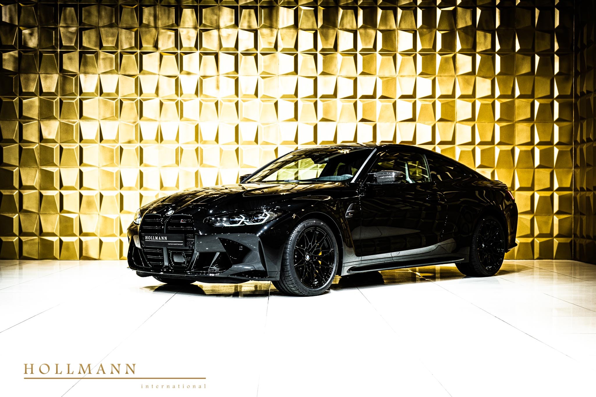 2021 BMW M4 Competition Coupe, 2/20