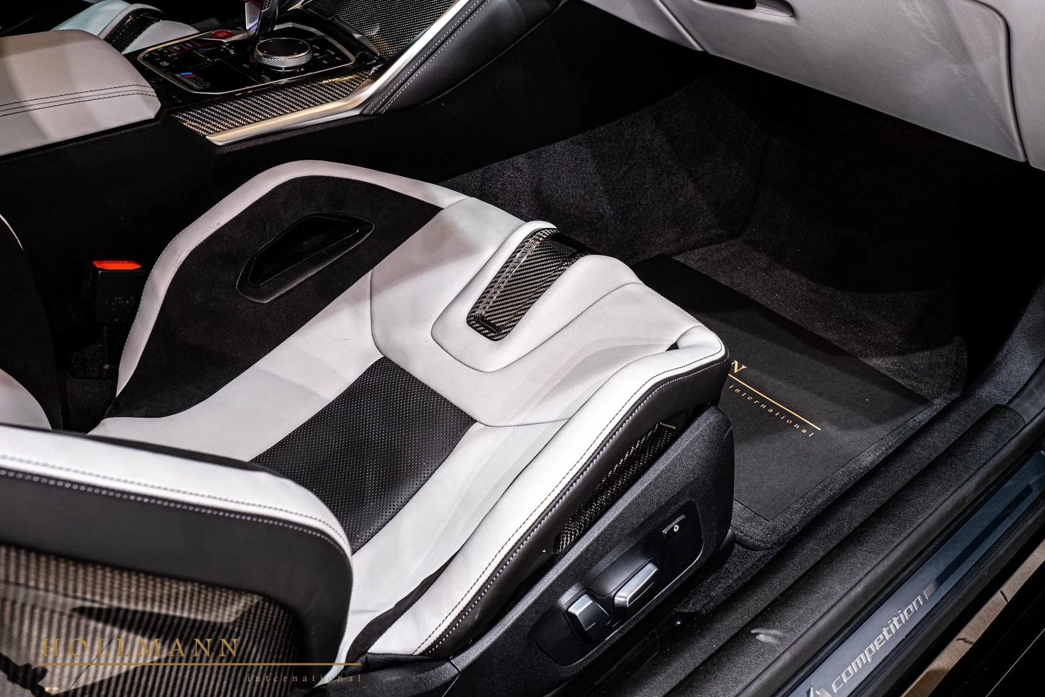 2021 BMW M4 Competition Coupe interior, X3IA Merino / Silverstone / Black