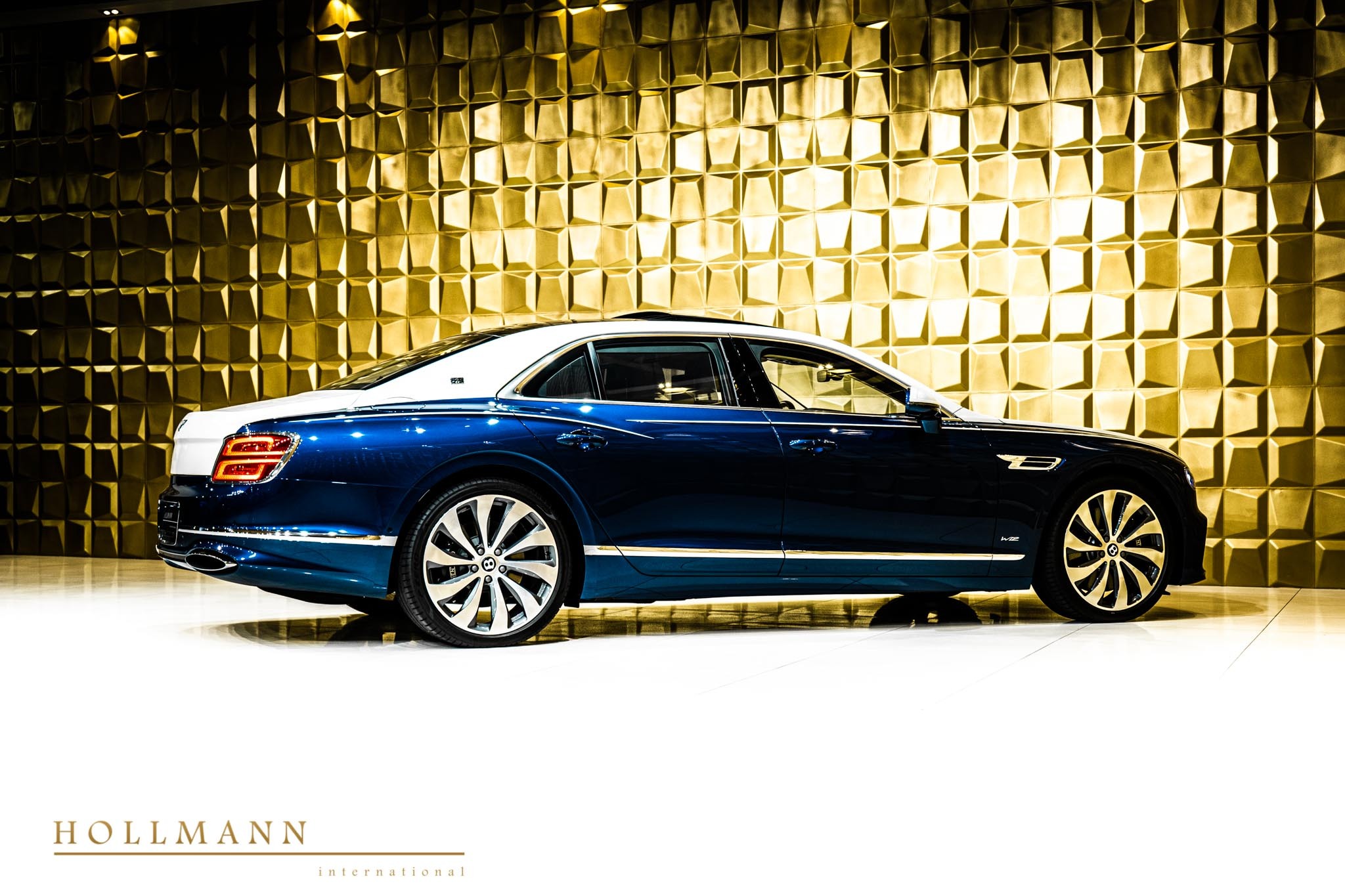 2021 Bentley Flying Spur FIRST EDITION, 5/11