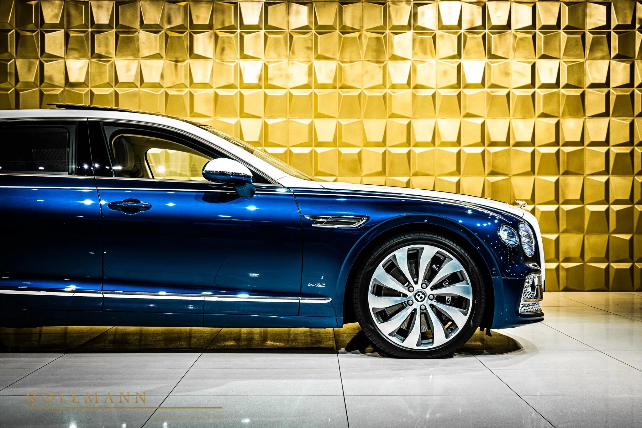 2021 Bentley Flying Spur FIRST EDITION for sale, exterior, Marlin and Glacier White