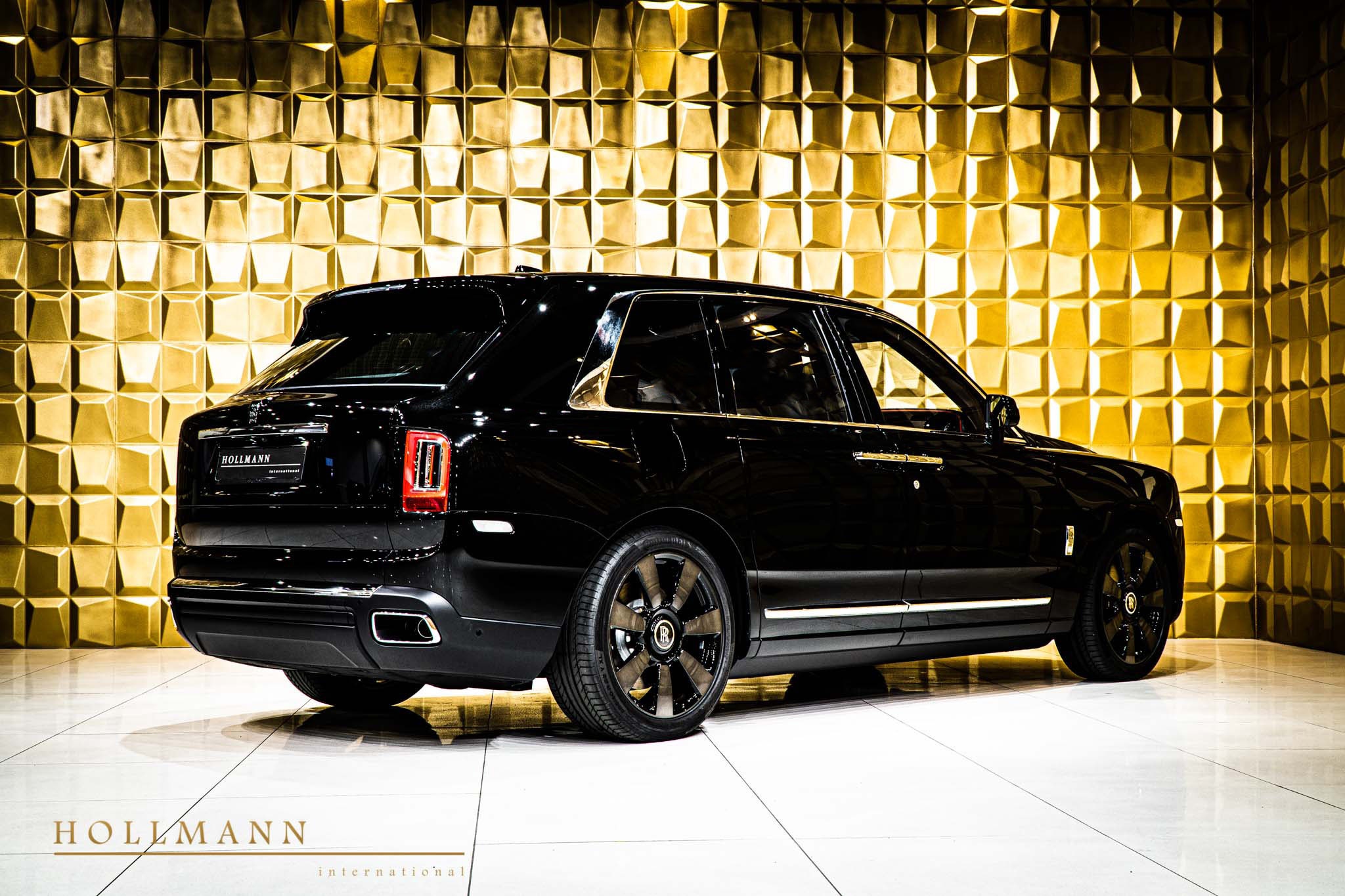 2021 Rolls-Royce Cullinan, 6/16