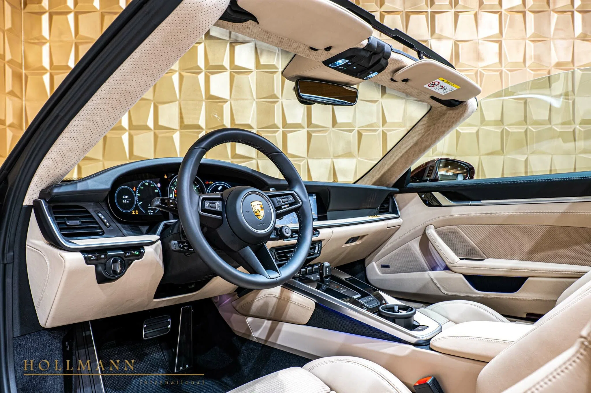 2020 Porsche 911 Targa 4S Heritage Design Edition interior, dashboard, Black and Atacama Beige