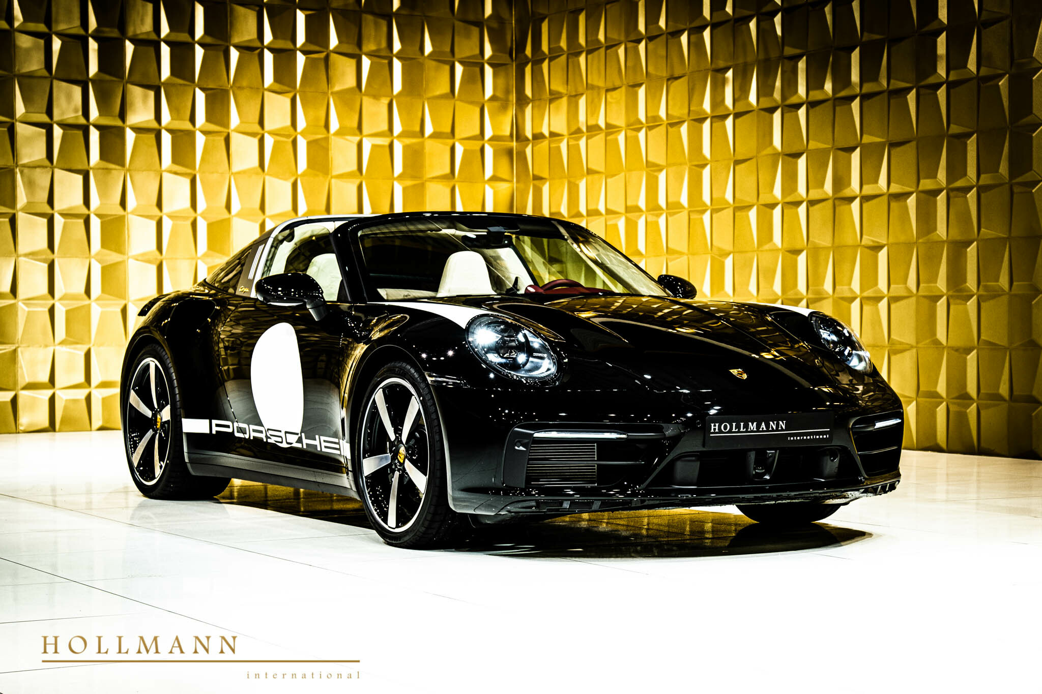 2021 Porsche 911 Targa 4S Heritage Design Edition