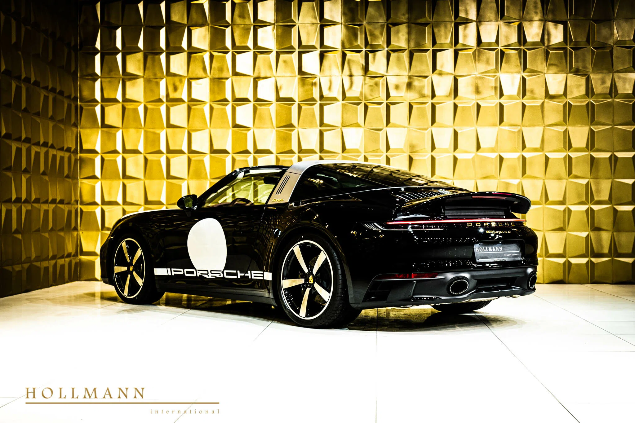2021 Porsche 911 Targa 4S Heritage Design Edition for sale, exterior, Schwarz