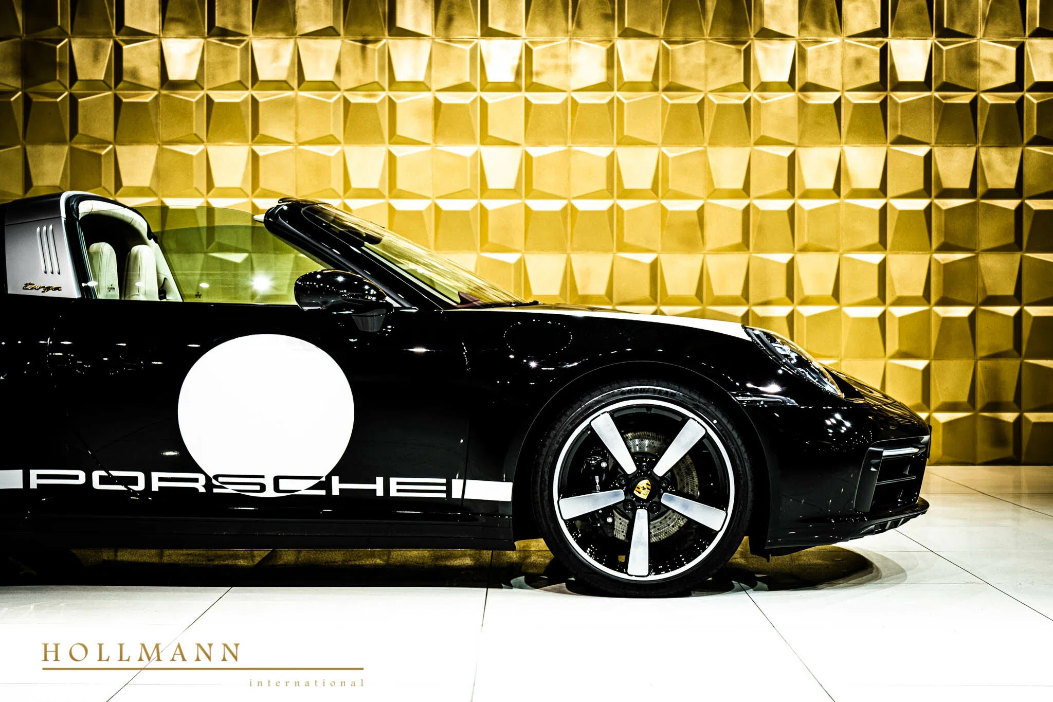 2021 Porsche 911 Targa 4S Heritage Design Edition for sale, exterior, Schwarz