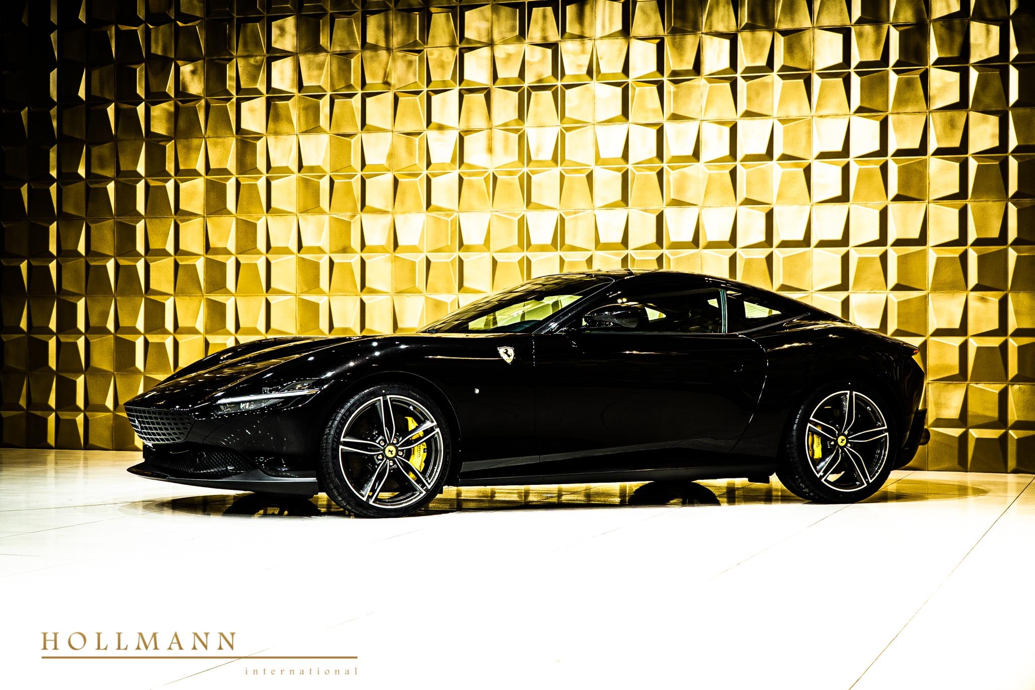 2021 Ferrari Roma, 3/22