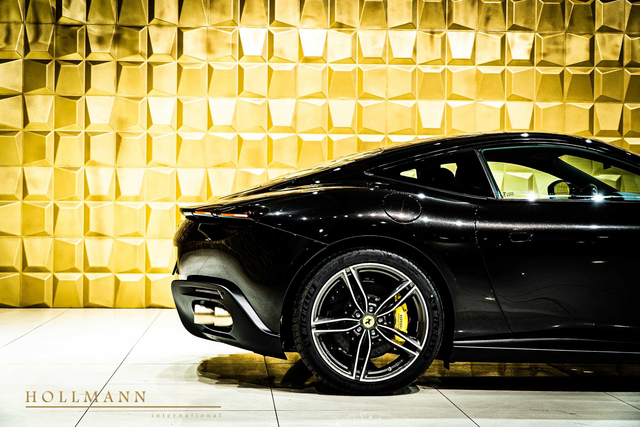 2021 Ferrari Roma, 8/22