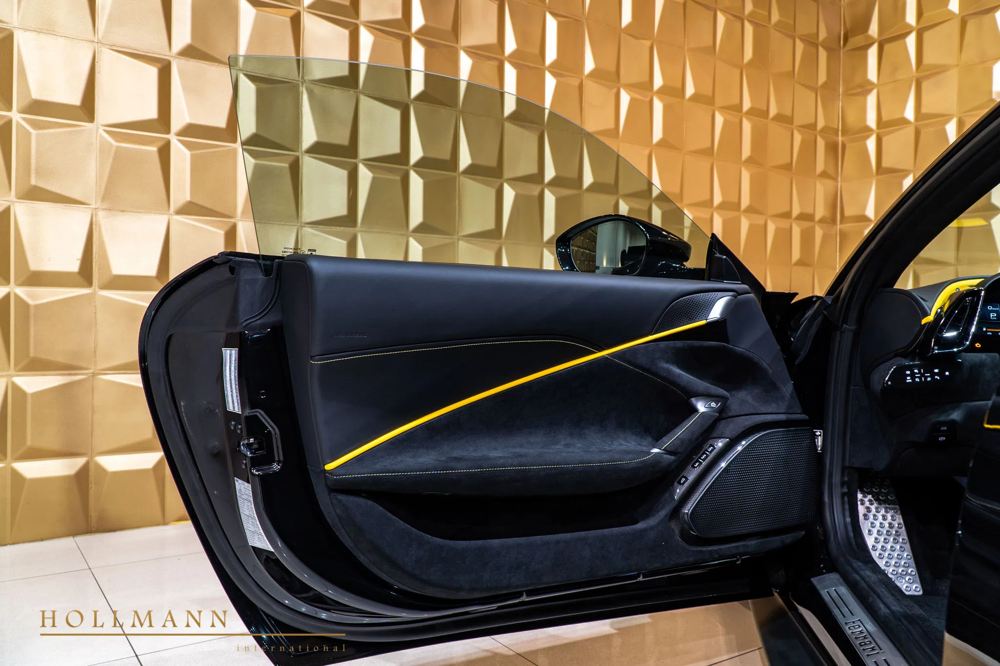 2021 Ferrari Roma interior, door panel, Nero Black
