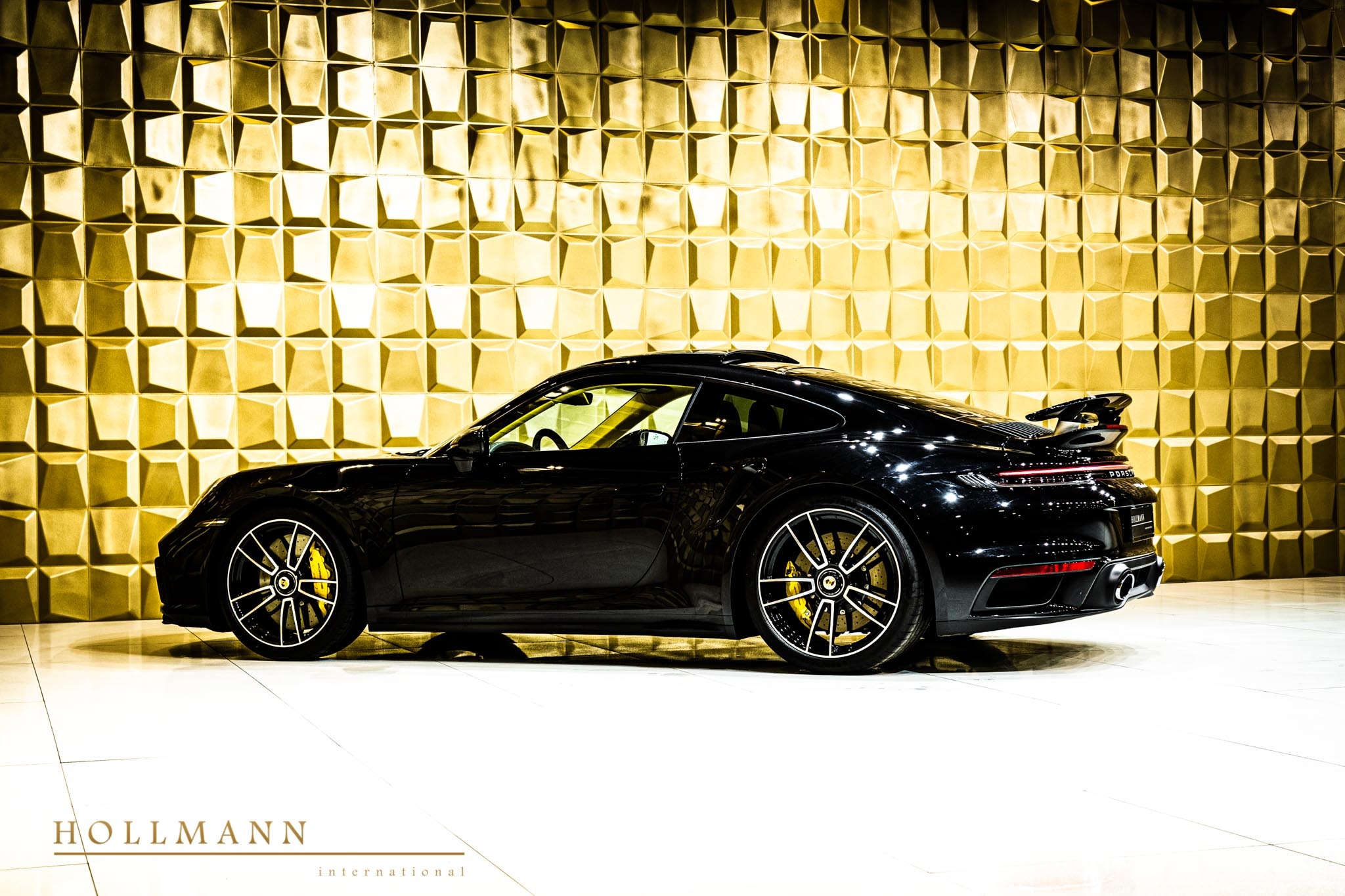 2021 Porsche 911 Turbo S Coupe, 6/20
