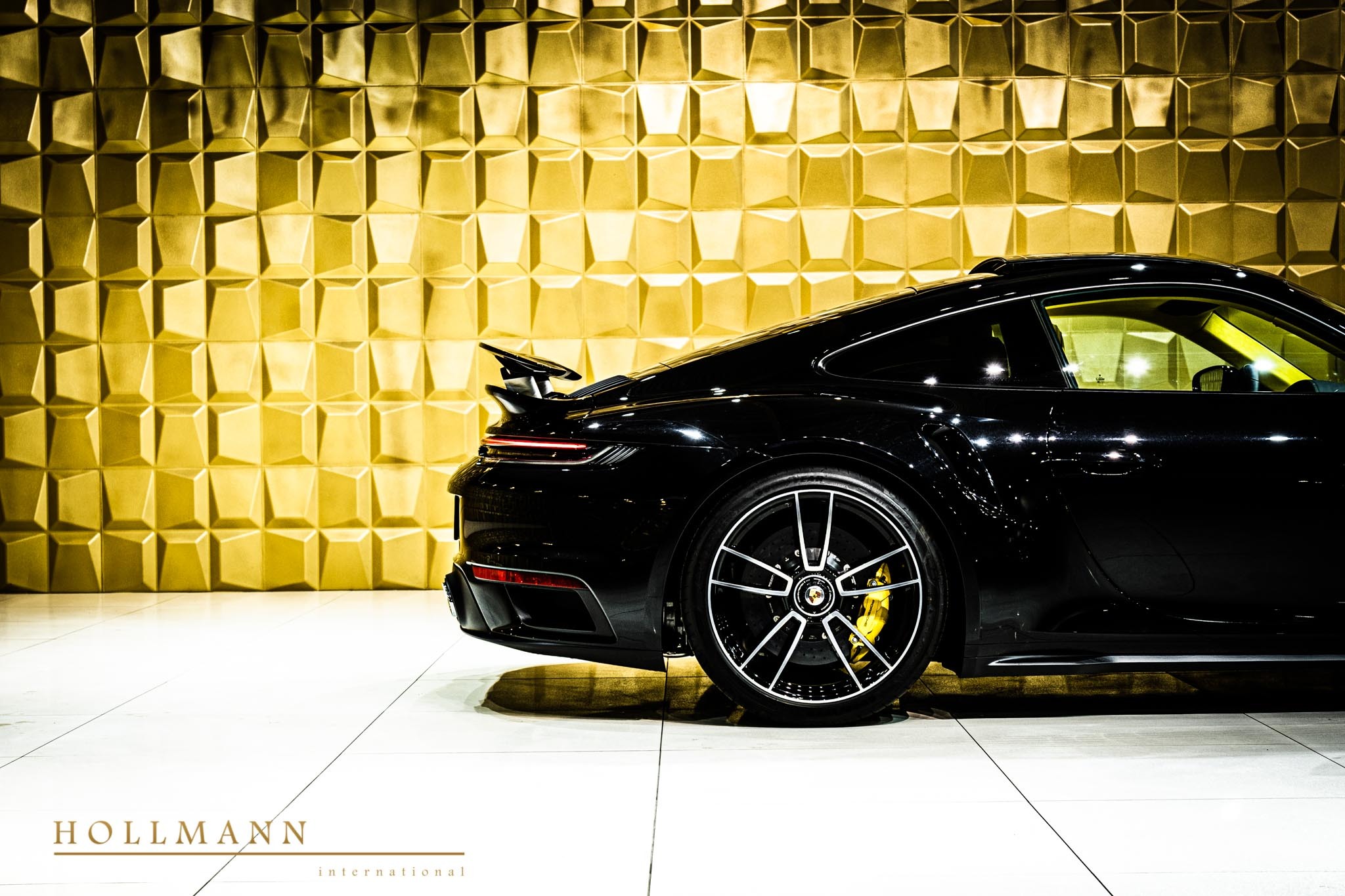 2021 Porsche 911 Turbo S Coupe, 9/20