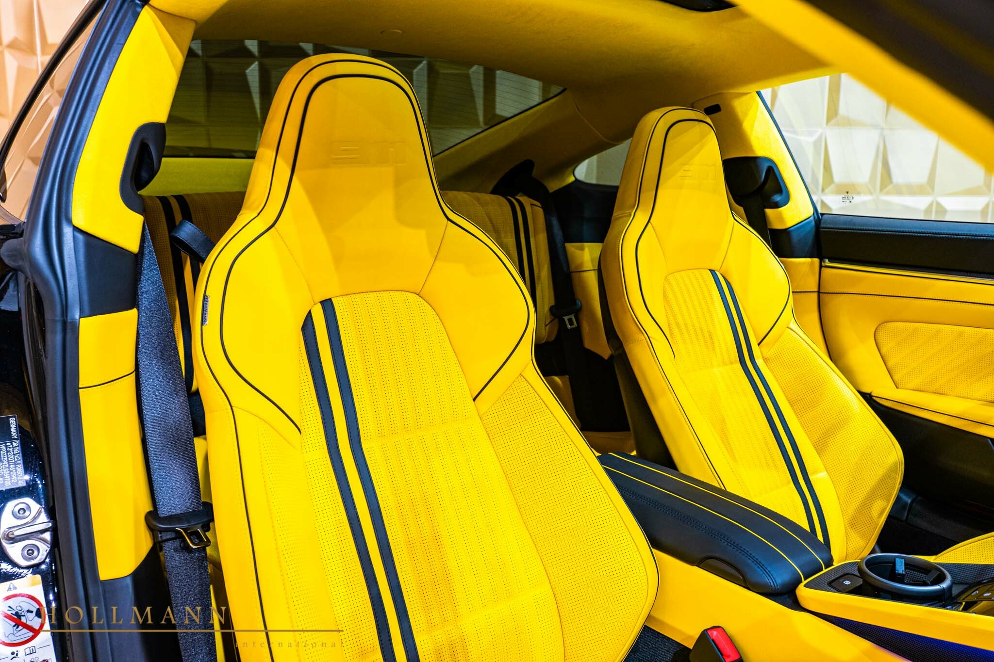 2021 Porsche 911 Turbo S Coupe, 15/20
