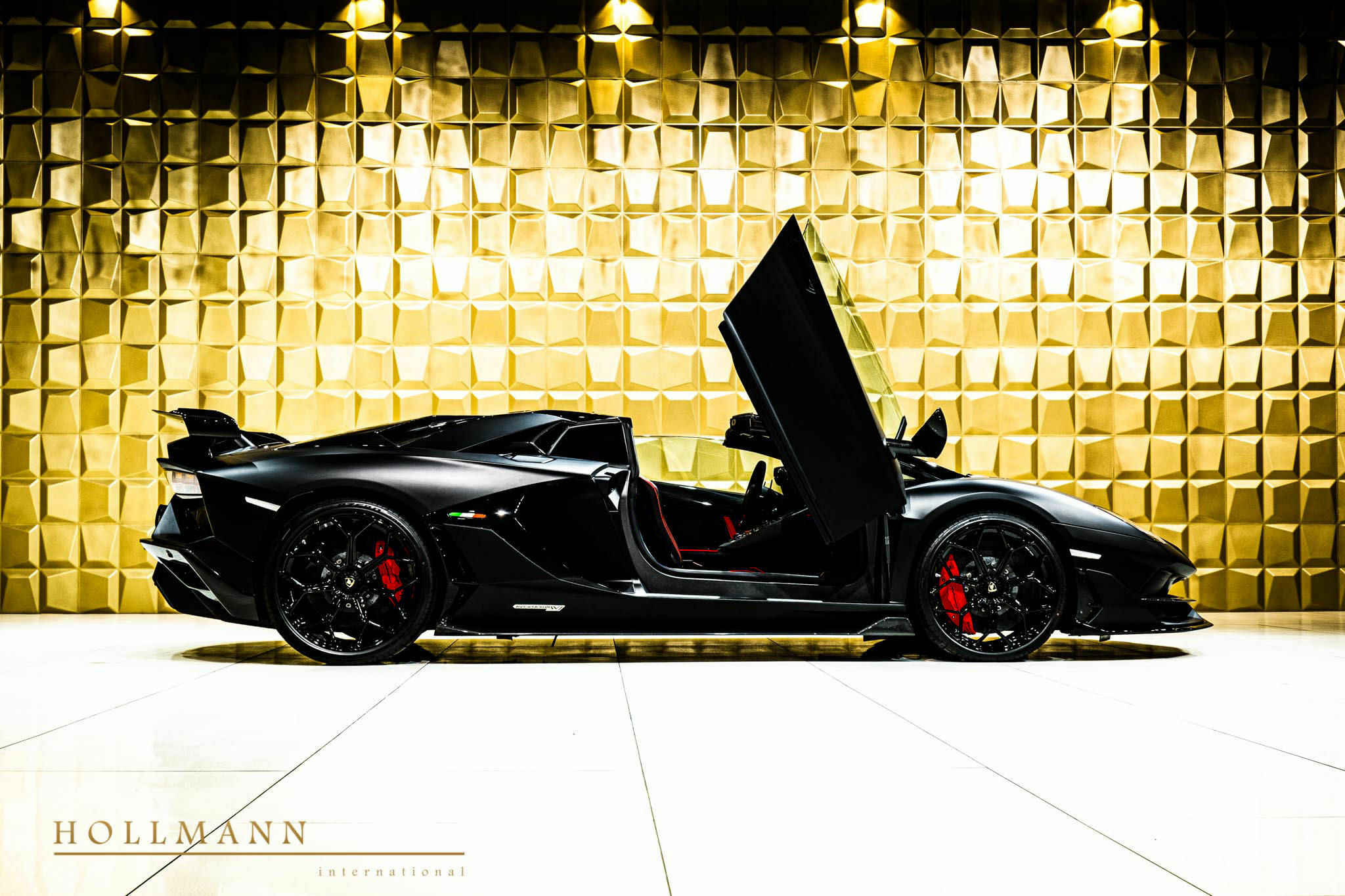 2021 Lamborghini Aventador SVJ Roadster, 3/20