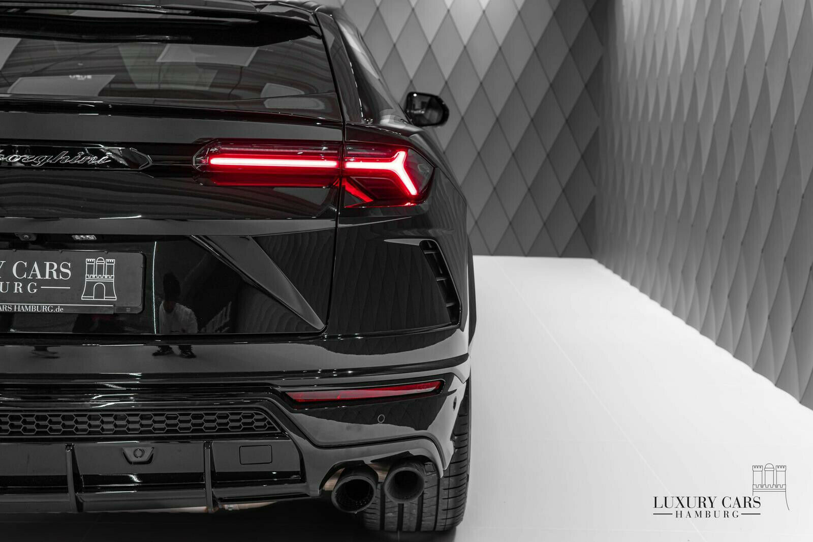 2020 Lamborghini Urus, 3/15