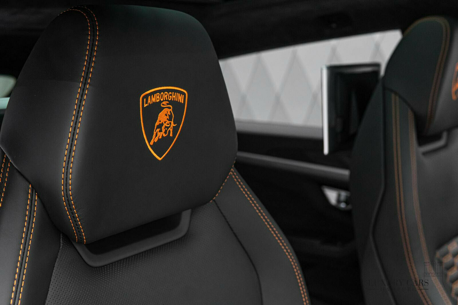 2020 Lamborghini Urus, 10/15