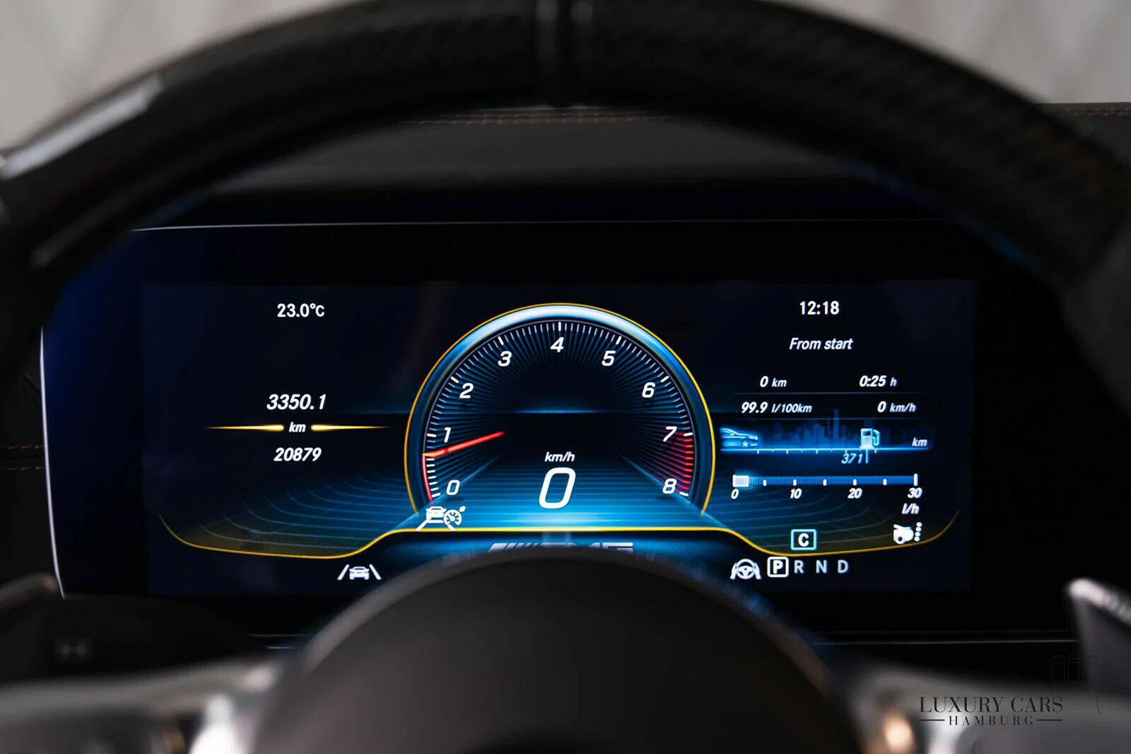 2022 BRABUS GT 700 interior, Grau Metallic