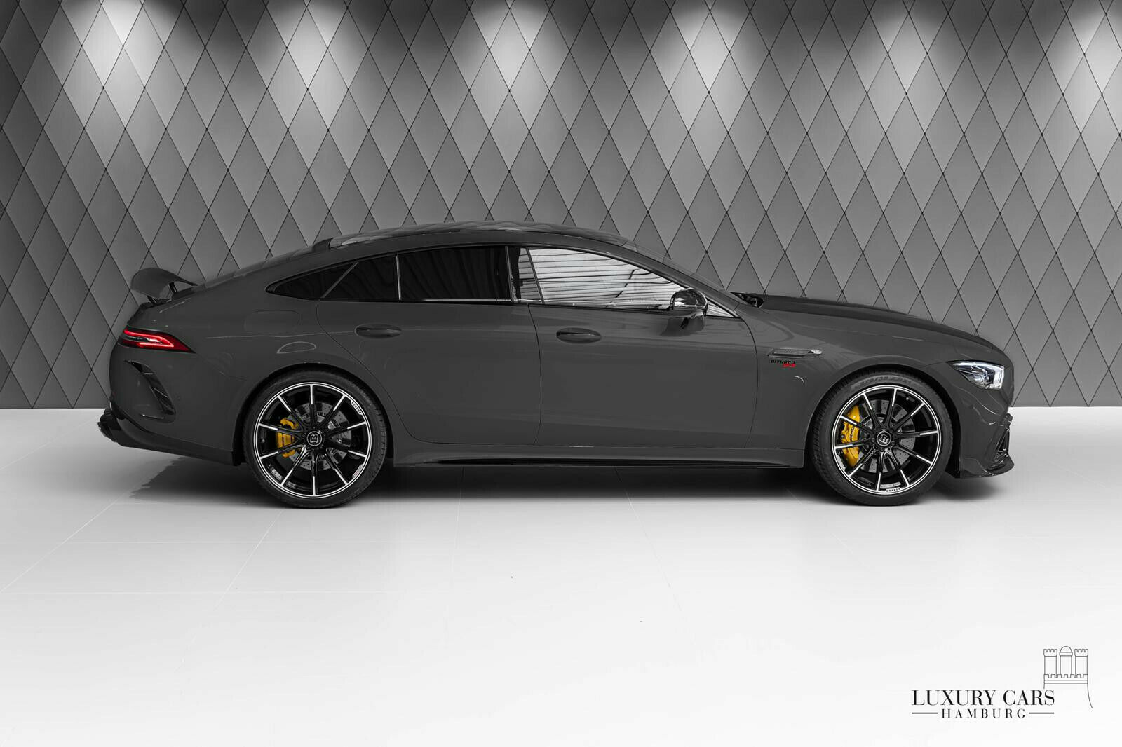 2022 BRABUS GT 700, 19/20