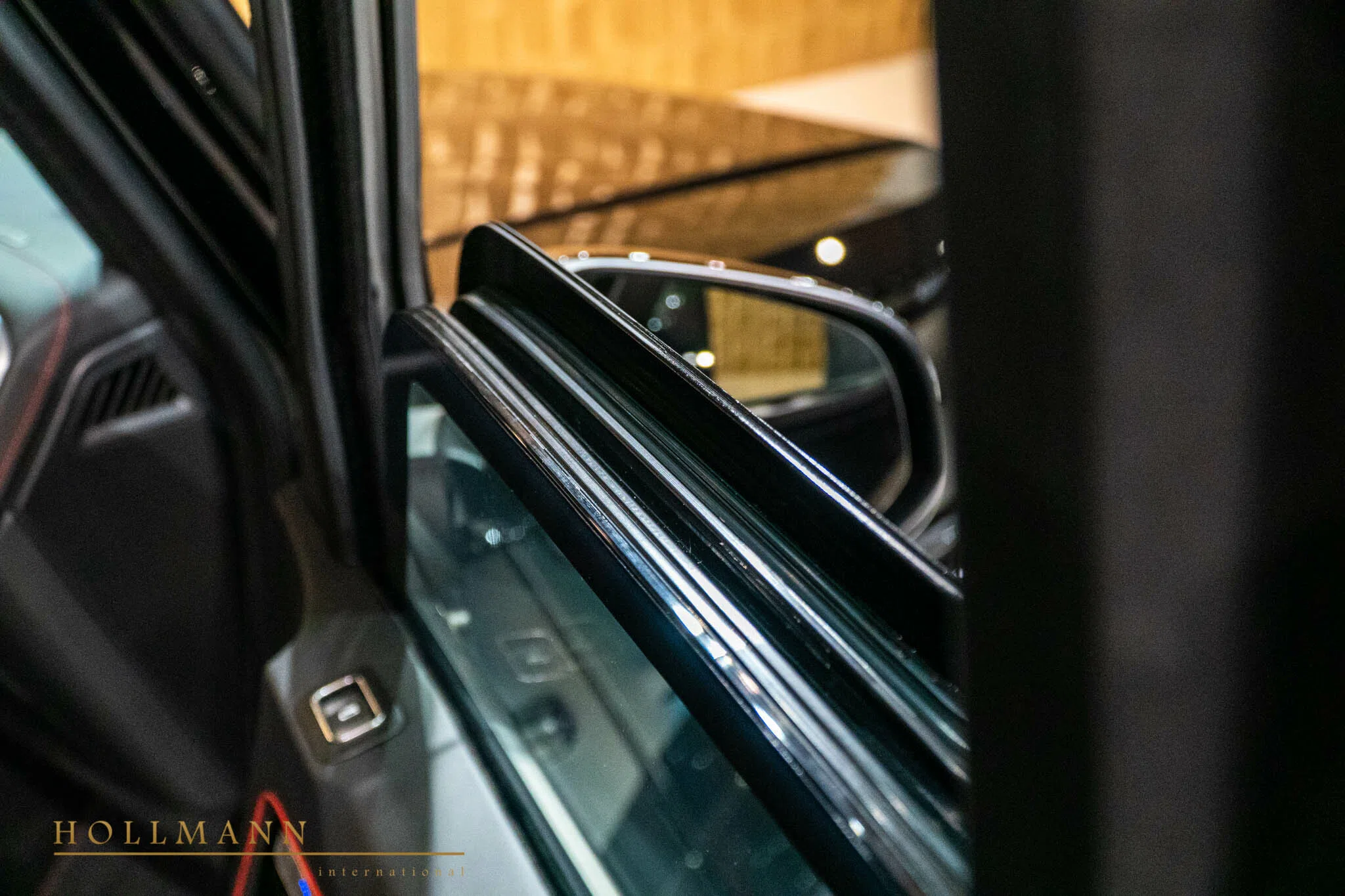 2021 Mercedes-Benz G 63 AMG ARMOURED interior, door panel, Customized Leather Black