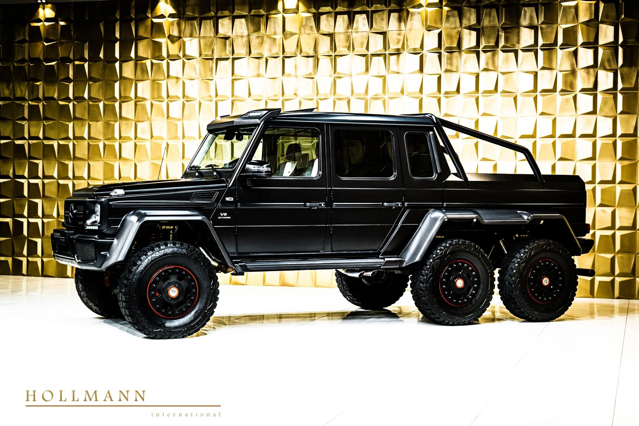 2014 Mercedes-Benz G 63 AMG 6x6 for sale, exterior, Night Black Magno