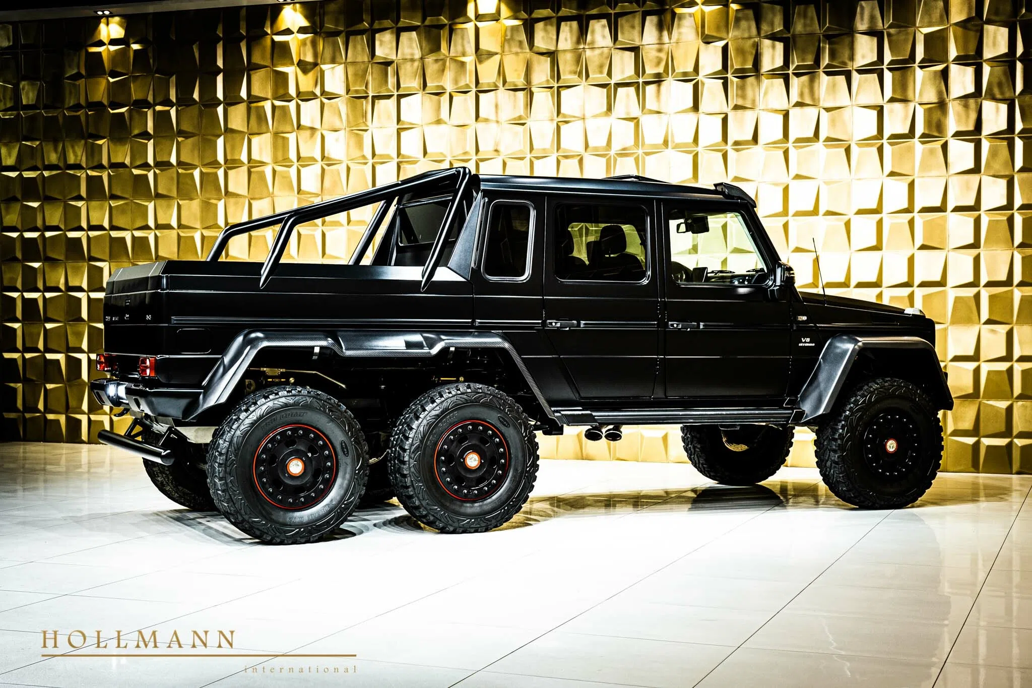 2014 Mercedes-Benz G 63 AMG 6x6 for sale, exterior, Night Black Magno
