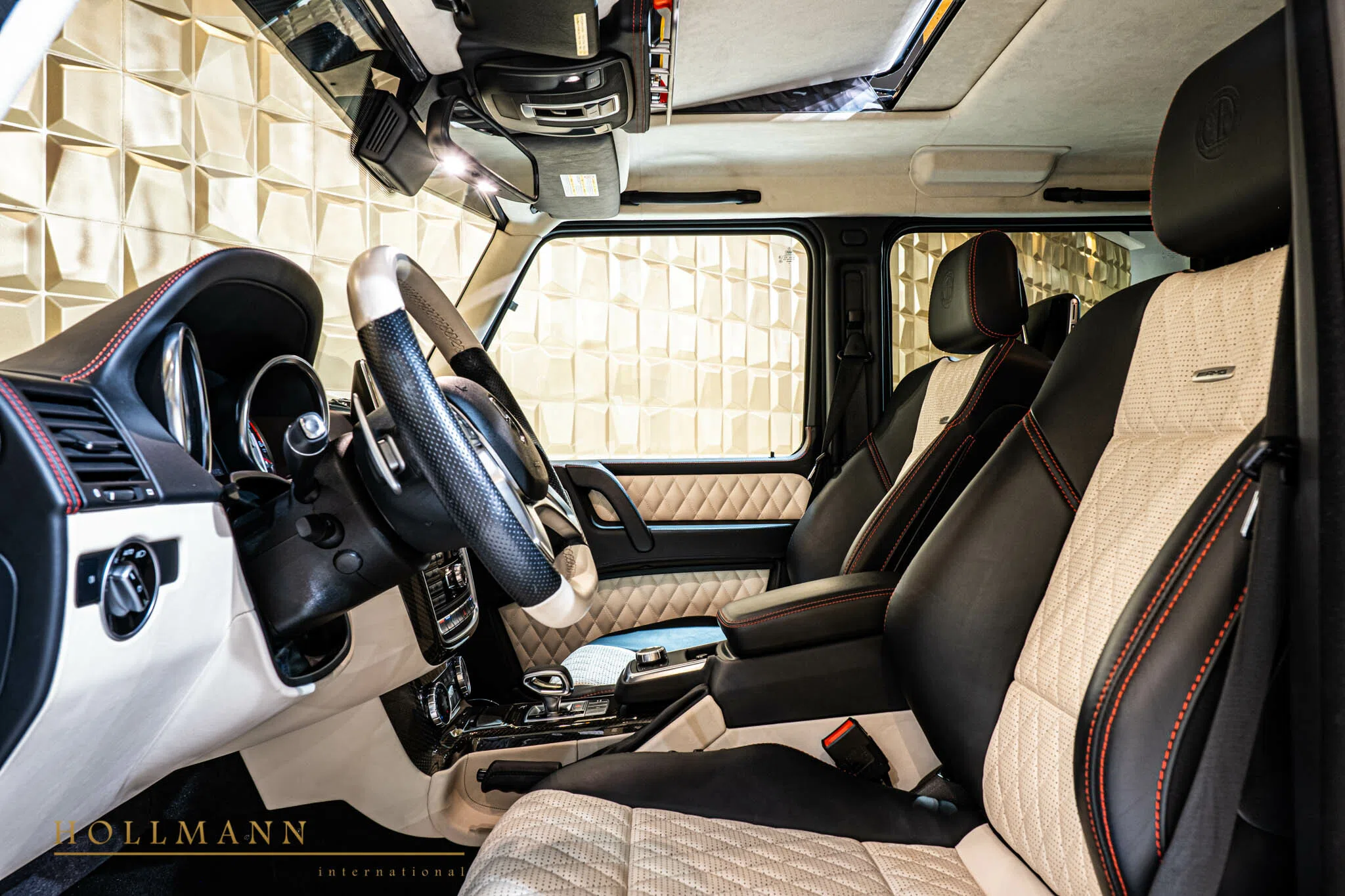 2014 Mercedes-Benz G 63 AMG 6x6 interior, seats, Designo Leather Porcelain