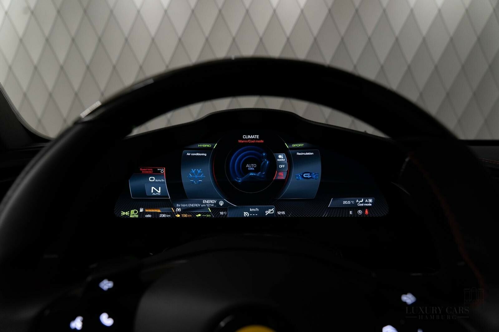 2021 Ferrari SF 90 Stradale, 13/16