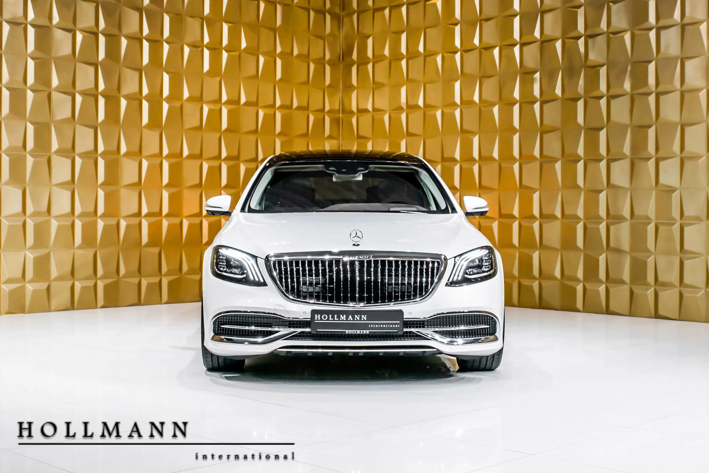 2019 Mercedes-Maybach S 560 L 4M for sale, exterior, Designo diamond white bright