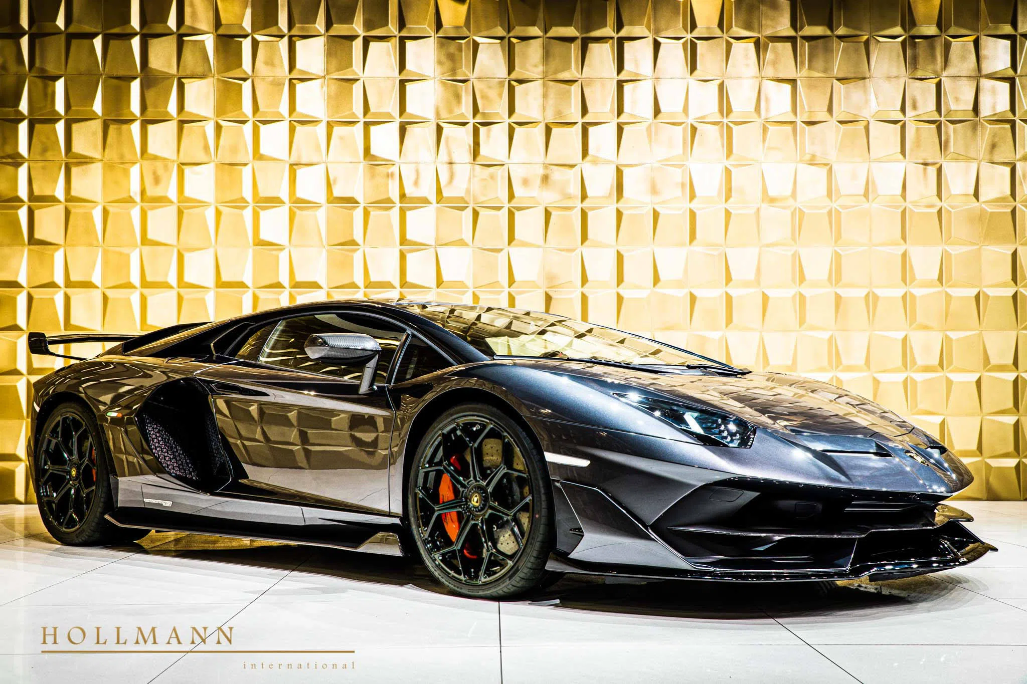 2021 Lamborghini Aventador SVJ for sale, exterior, Grigio Estoque