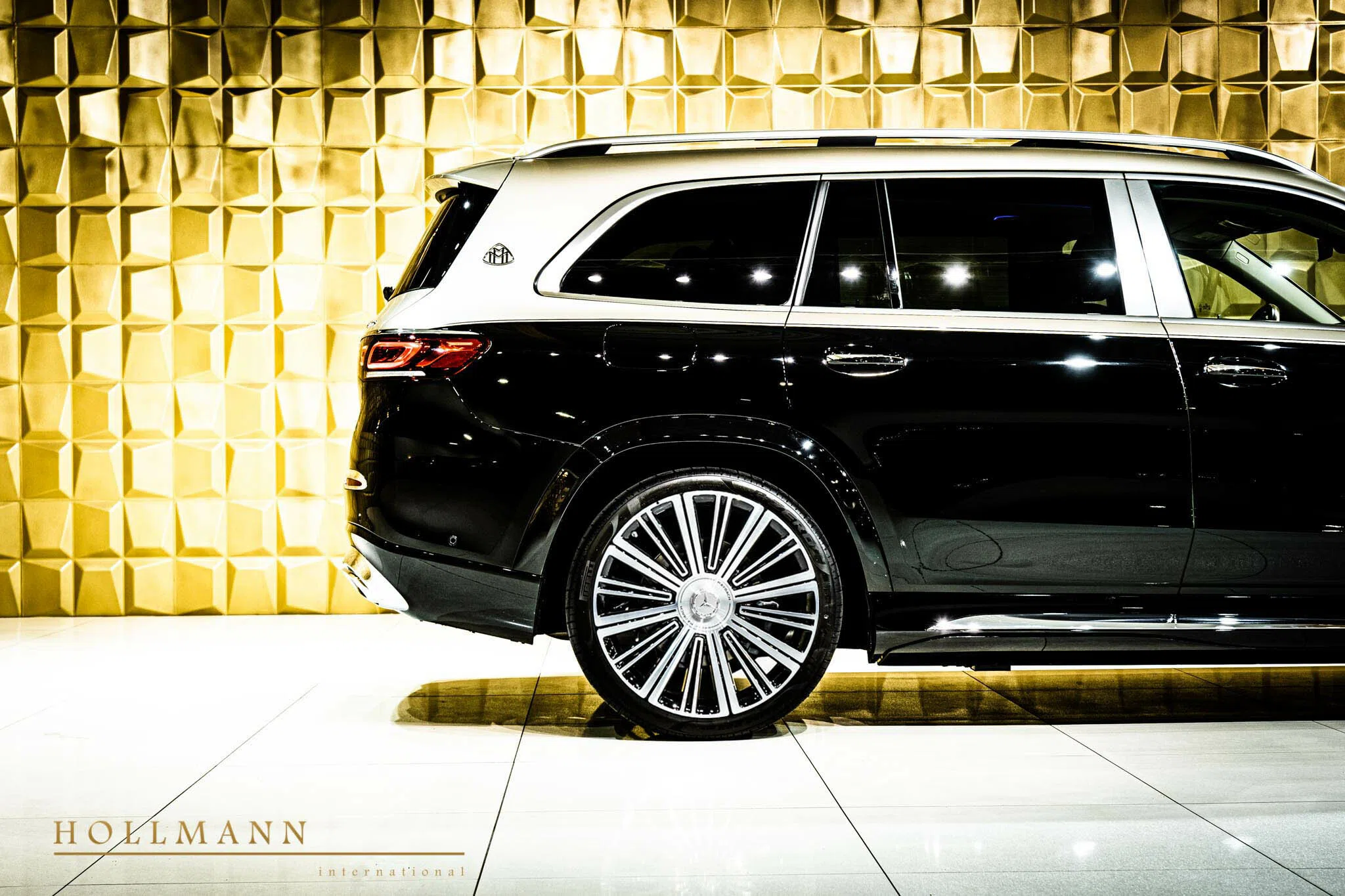 2021 Mercedes-Maybach GLS 600 for sale, exterior, Obsidianschwarz Metallic