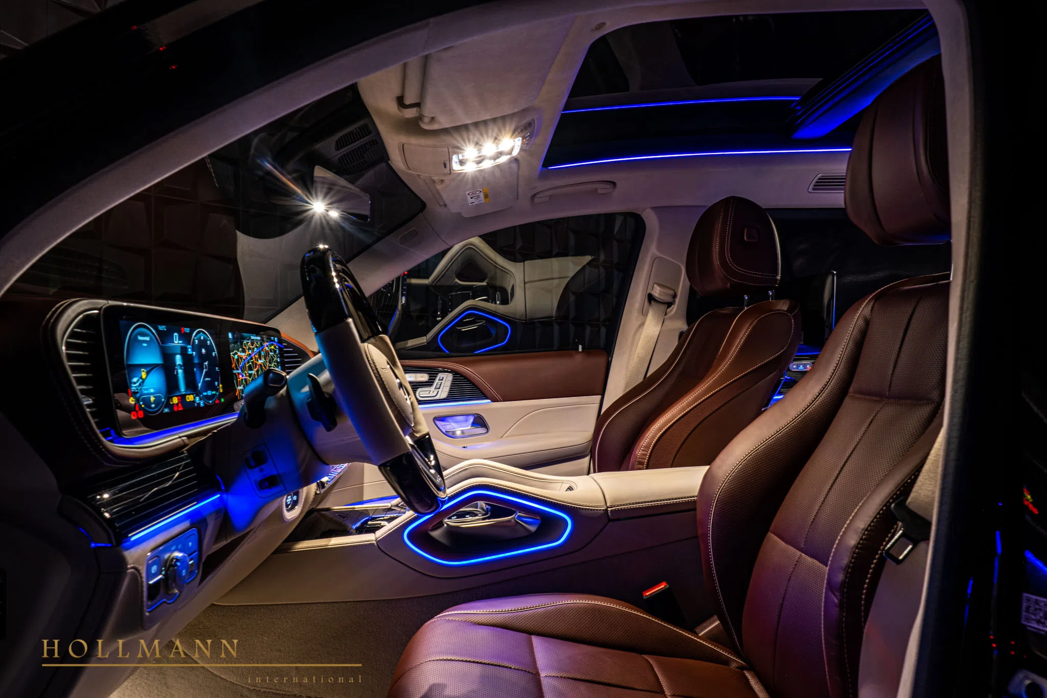 2021 Mercedes-Maybach GLS 600 interior, Designo Brown