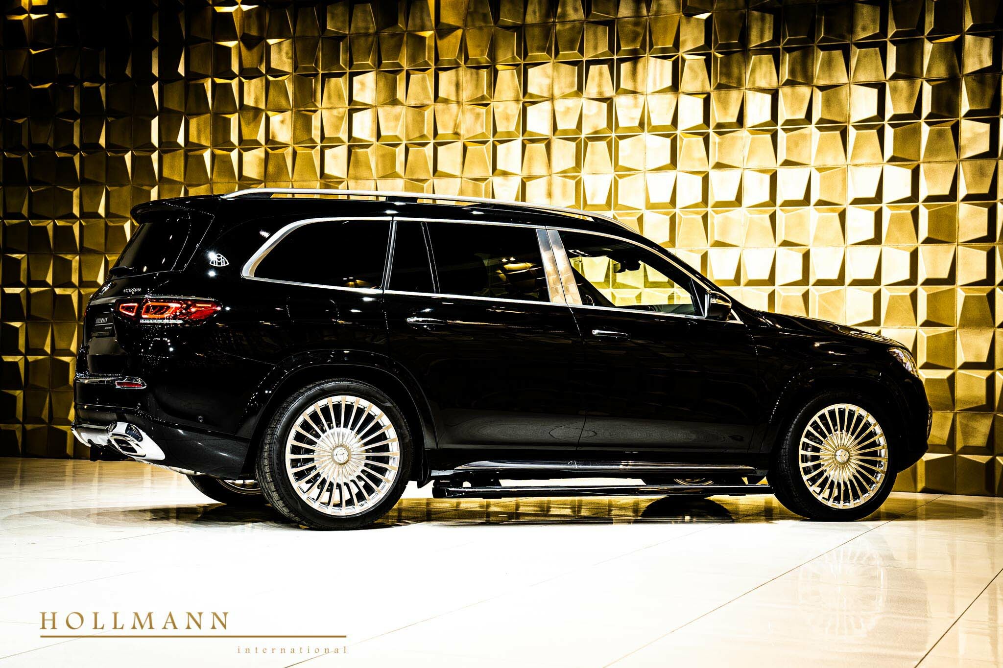 2021 Mercedes-Maybach GLS 600, 7/32