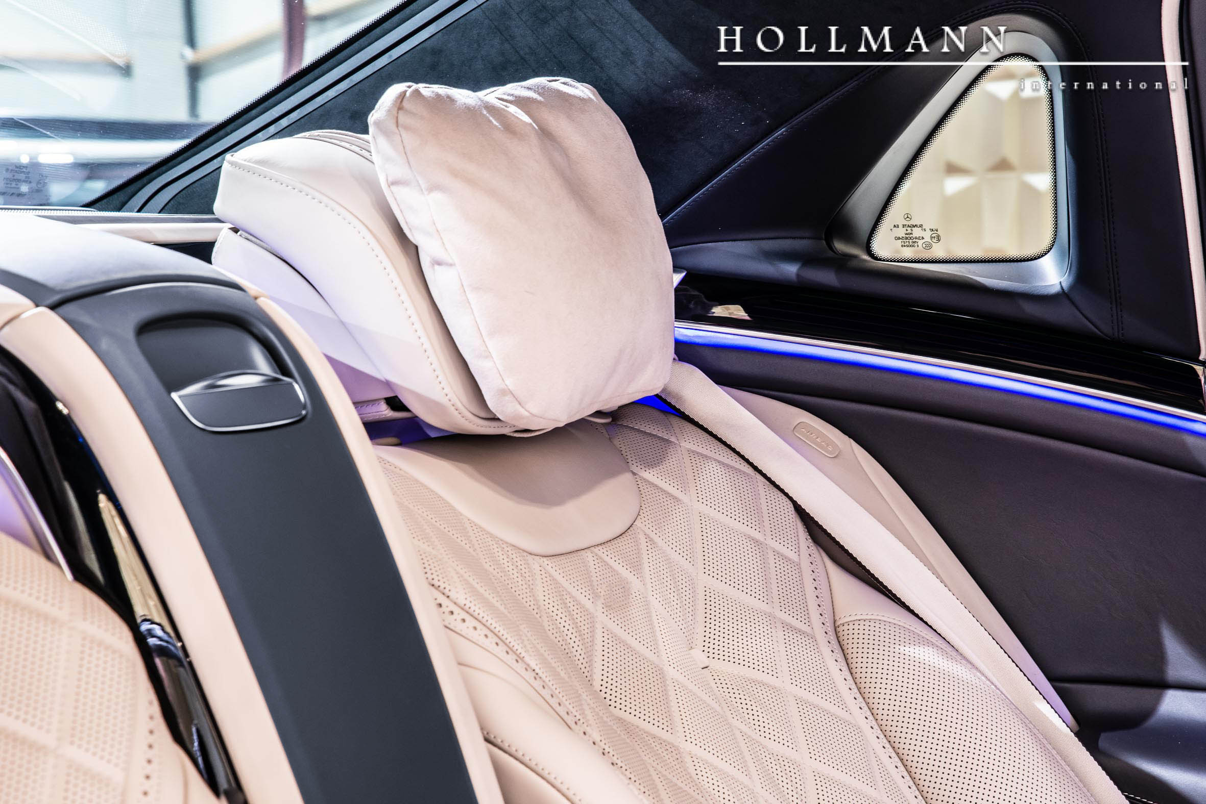 2019 Mercedes-Maybach S 560 L 4M, 16/18