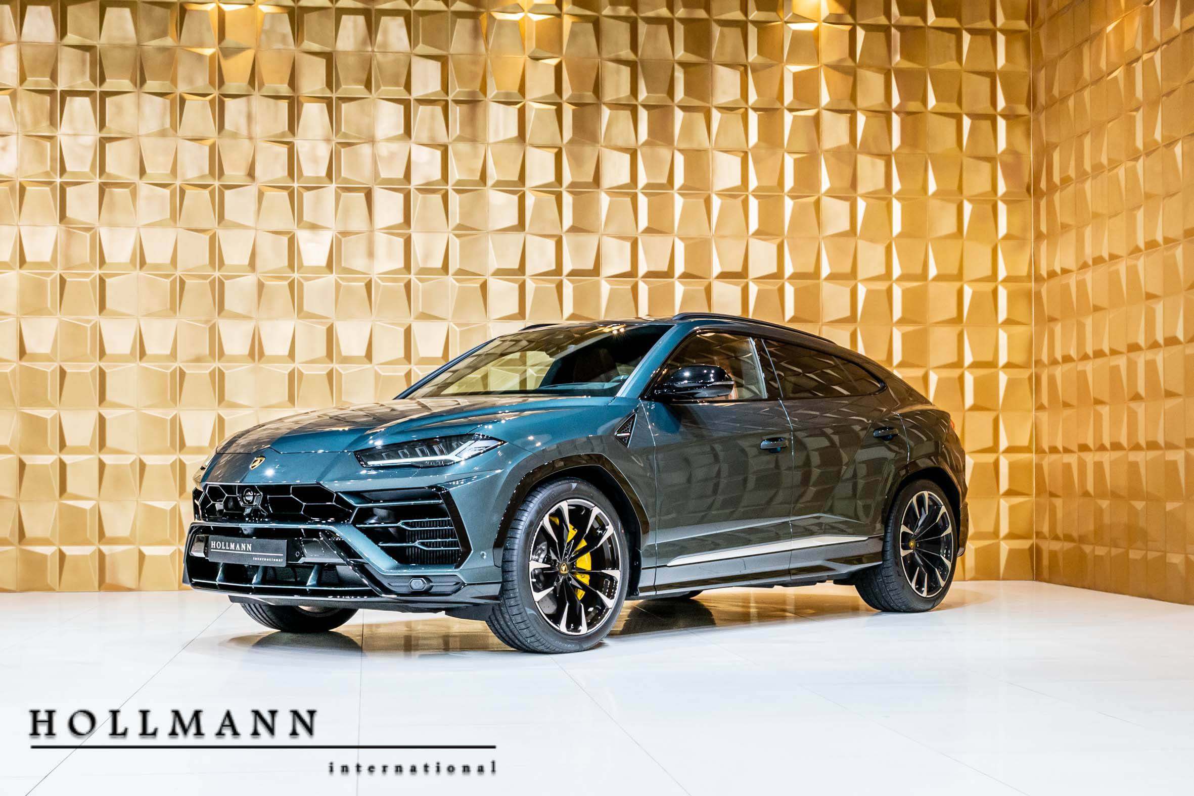 2019 Lamborghini Urus
