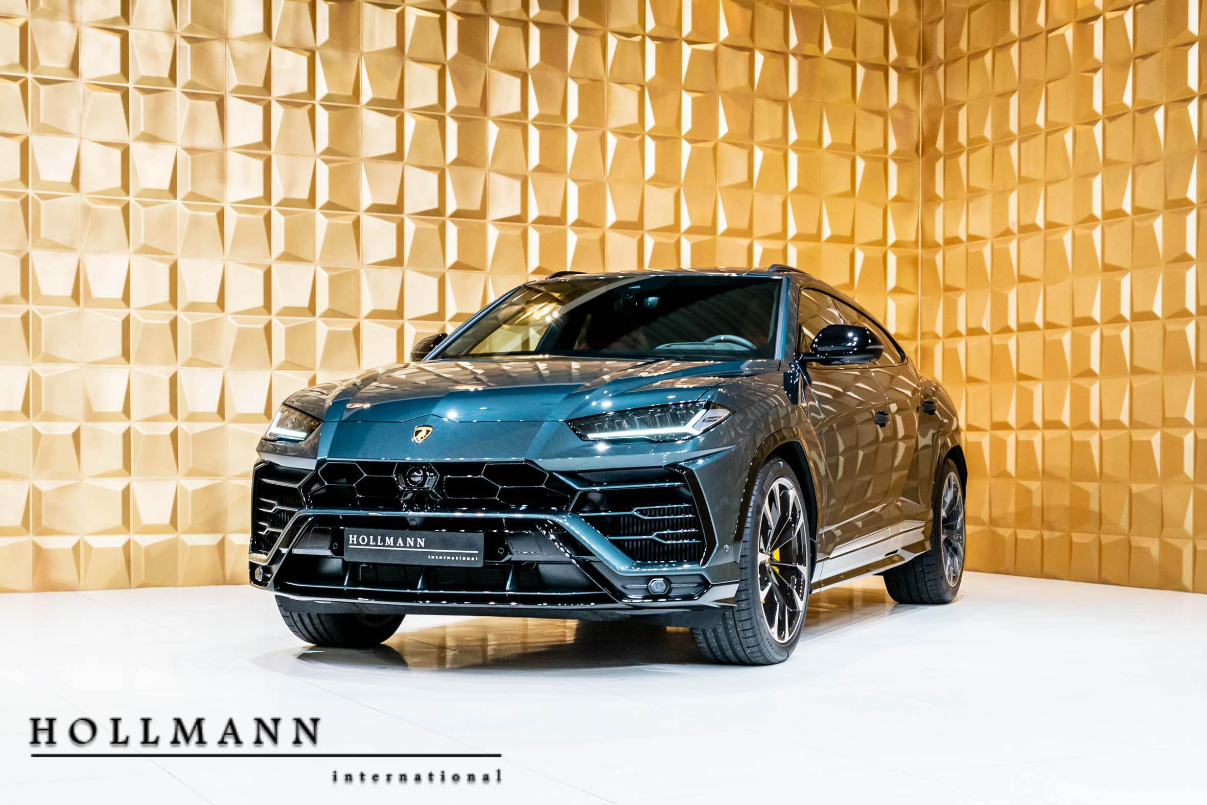 2019 Lamborghini Urus, 3/20