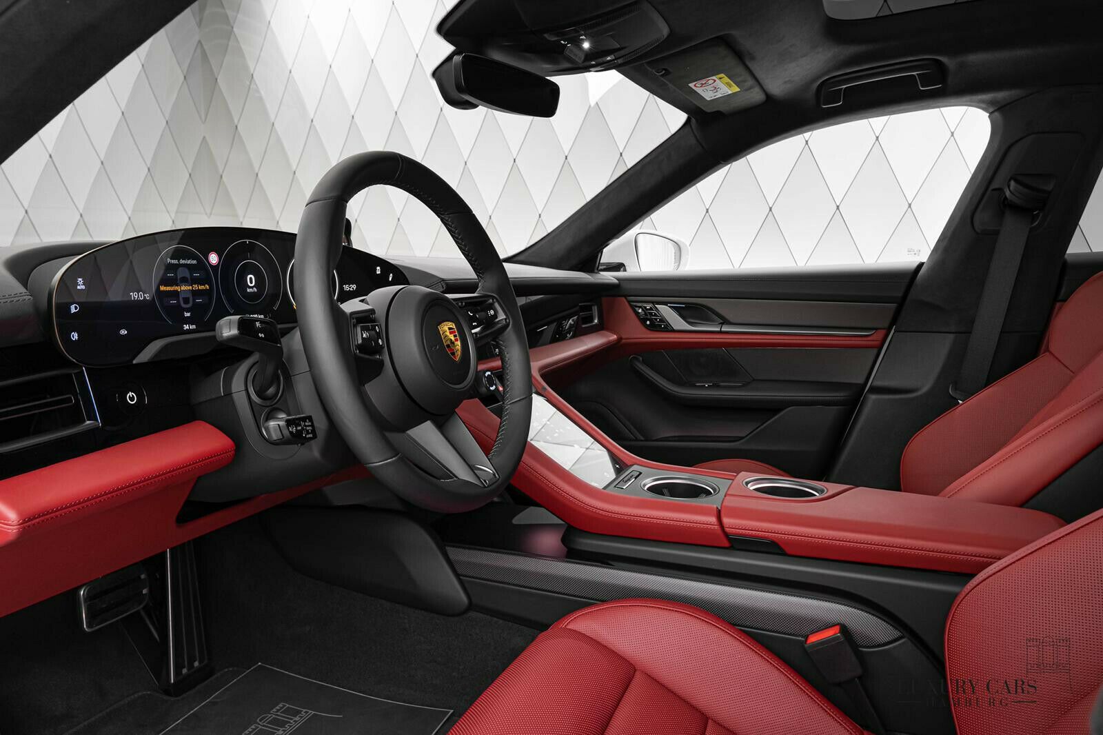 2021 Porsche Taycan Turbo S, 13/20