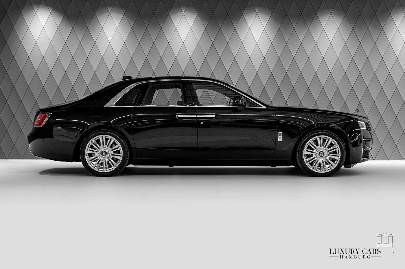 2021 Rolls-Royce Ghost, 2/23