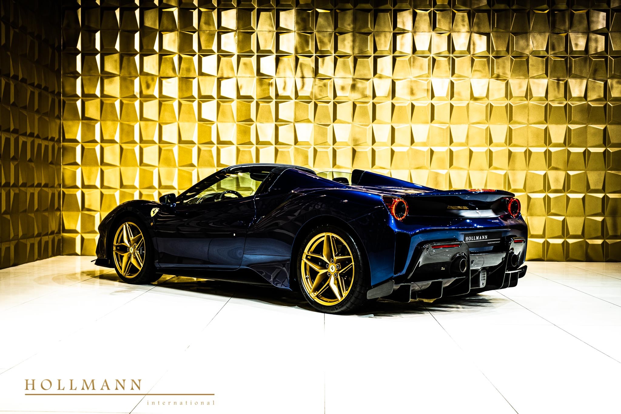 2021 Ferrari 488 Pista Spider, 6/20
