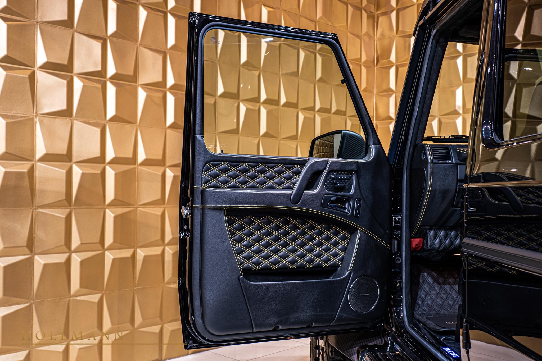 2015 BRABUS G 700 6x6, 18/20
