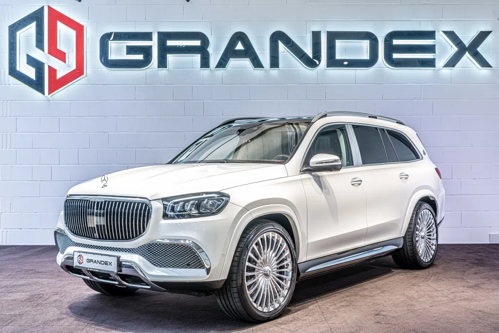 2021 Mercedes-Maybach GLS 600 for sale, front three-quarter view