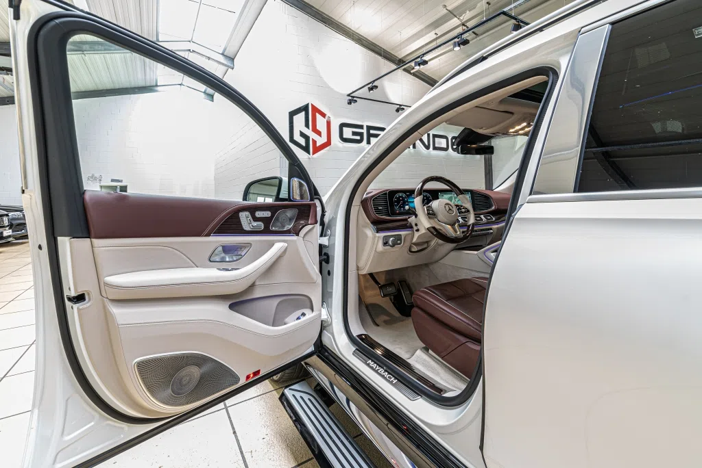 2021 Mercedes-Maybach GLS 600 interior