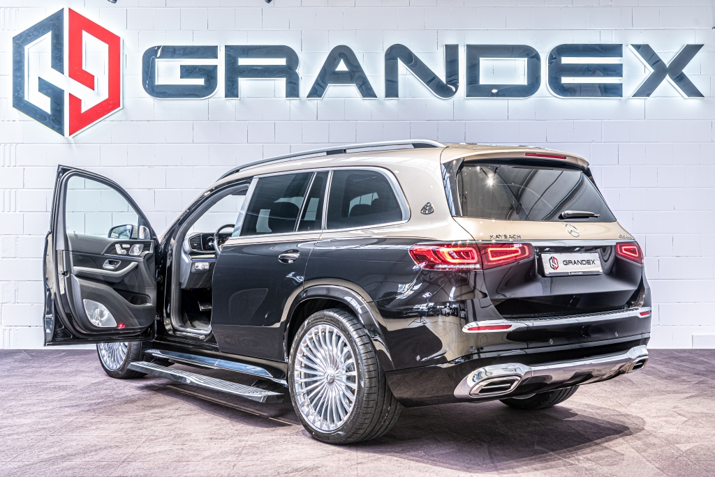 2021 Mercedes-Maybach GLS 600, 4/28