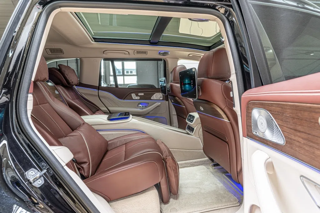 2021 Mercedes-Maybach GLS 600, 14/28