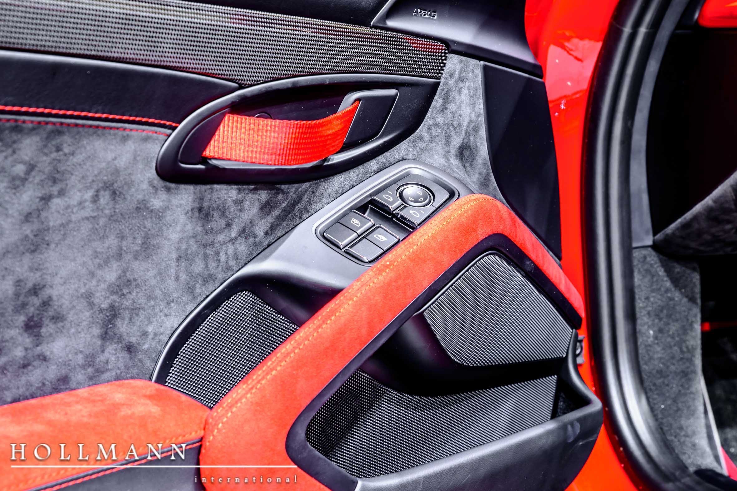 2018 Porsche 911 GT2 RS WEISSACH PACK, 10/16