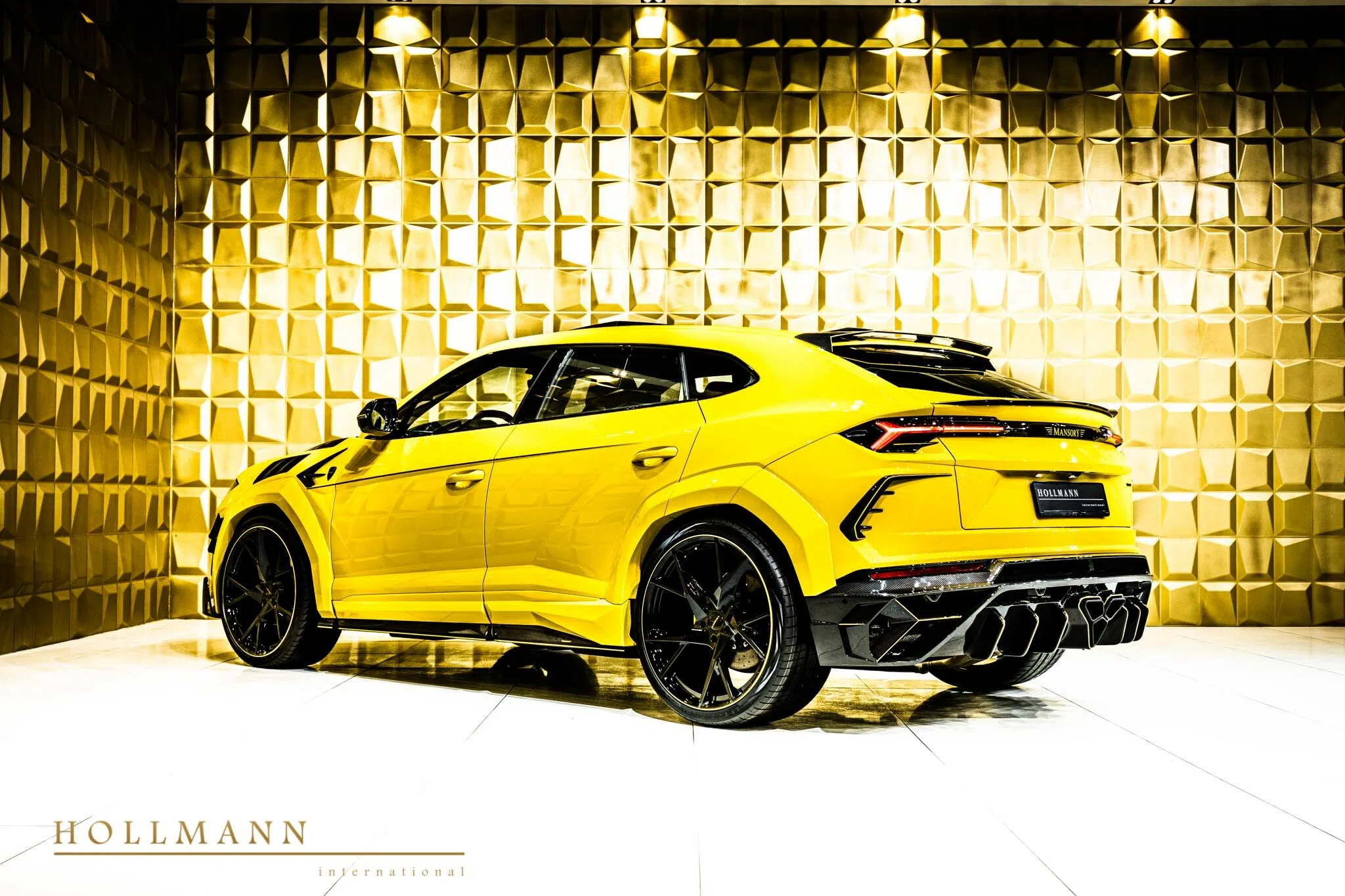 2021 Mansory Urus Venatus for sale, exterior, Giallo Auge (Yellow)