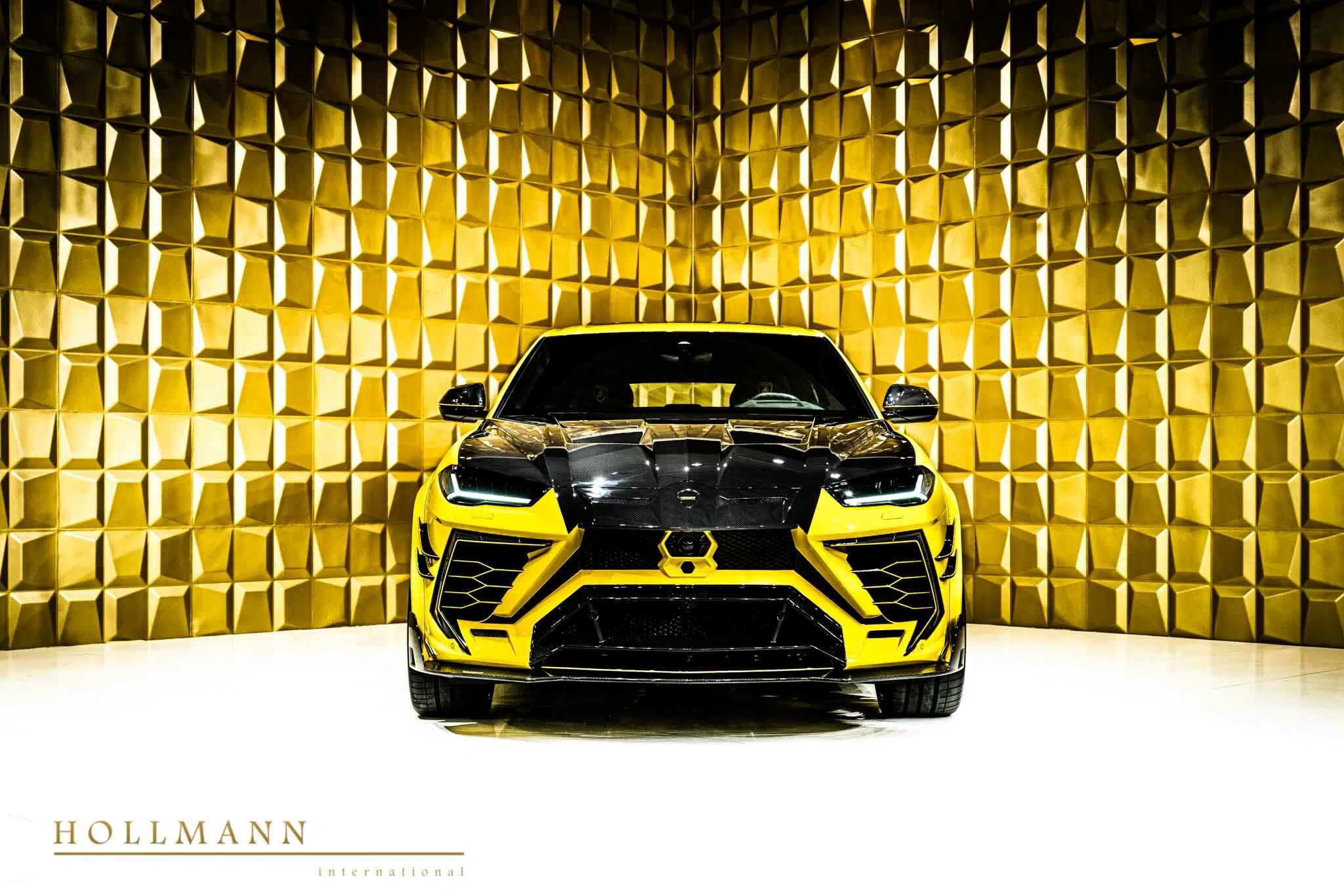2021 Mansory Urus Venatus for sale, exterior, Giallo Auge (Yellow)
