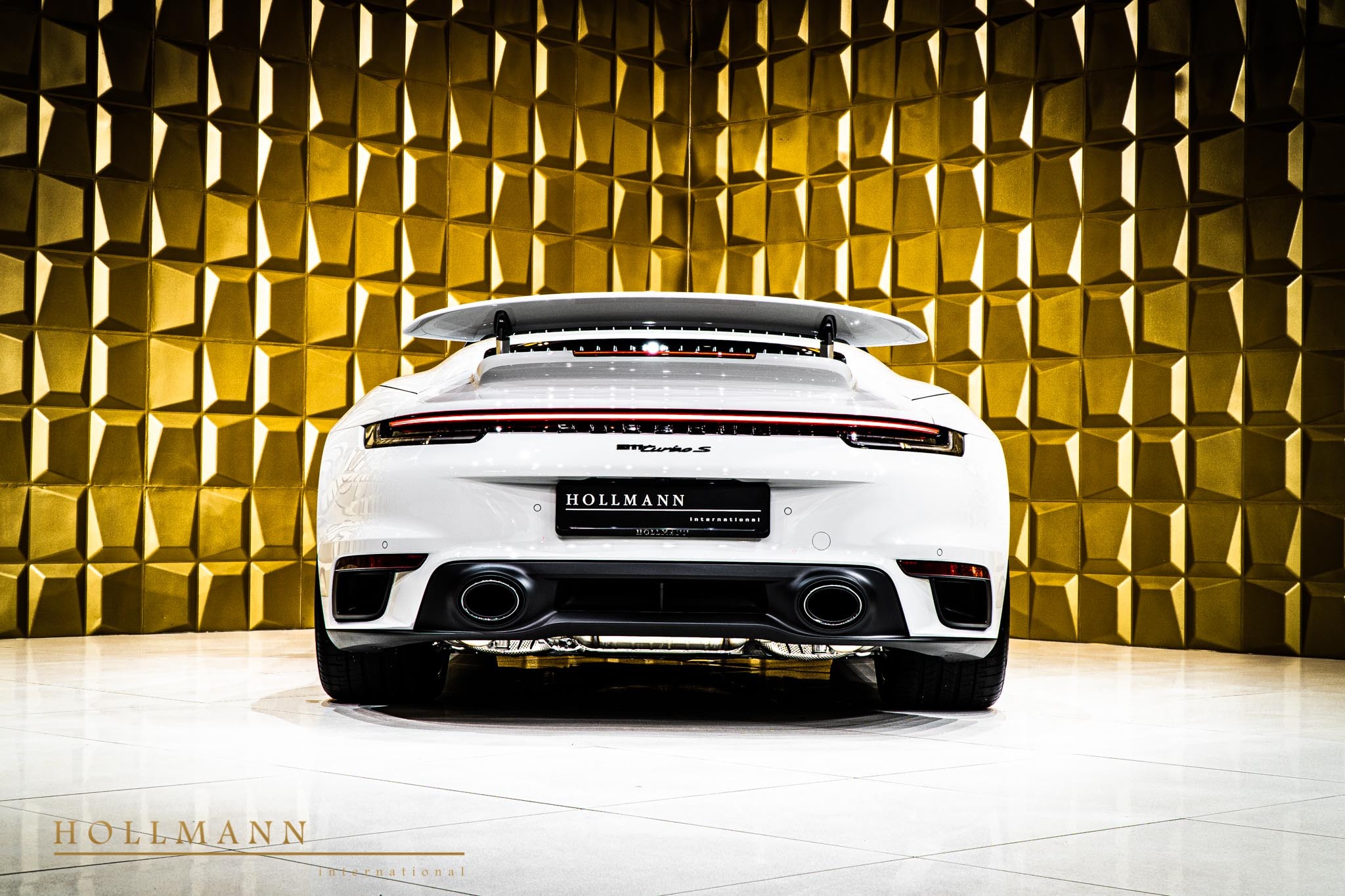 2021 Porsche 911 Turbo S Cabriolet, 6/20