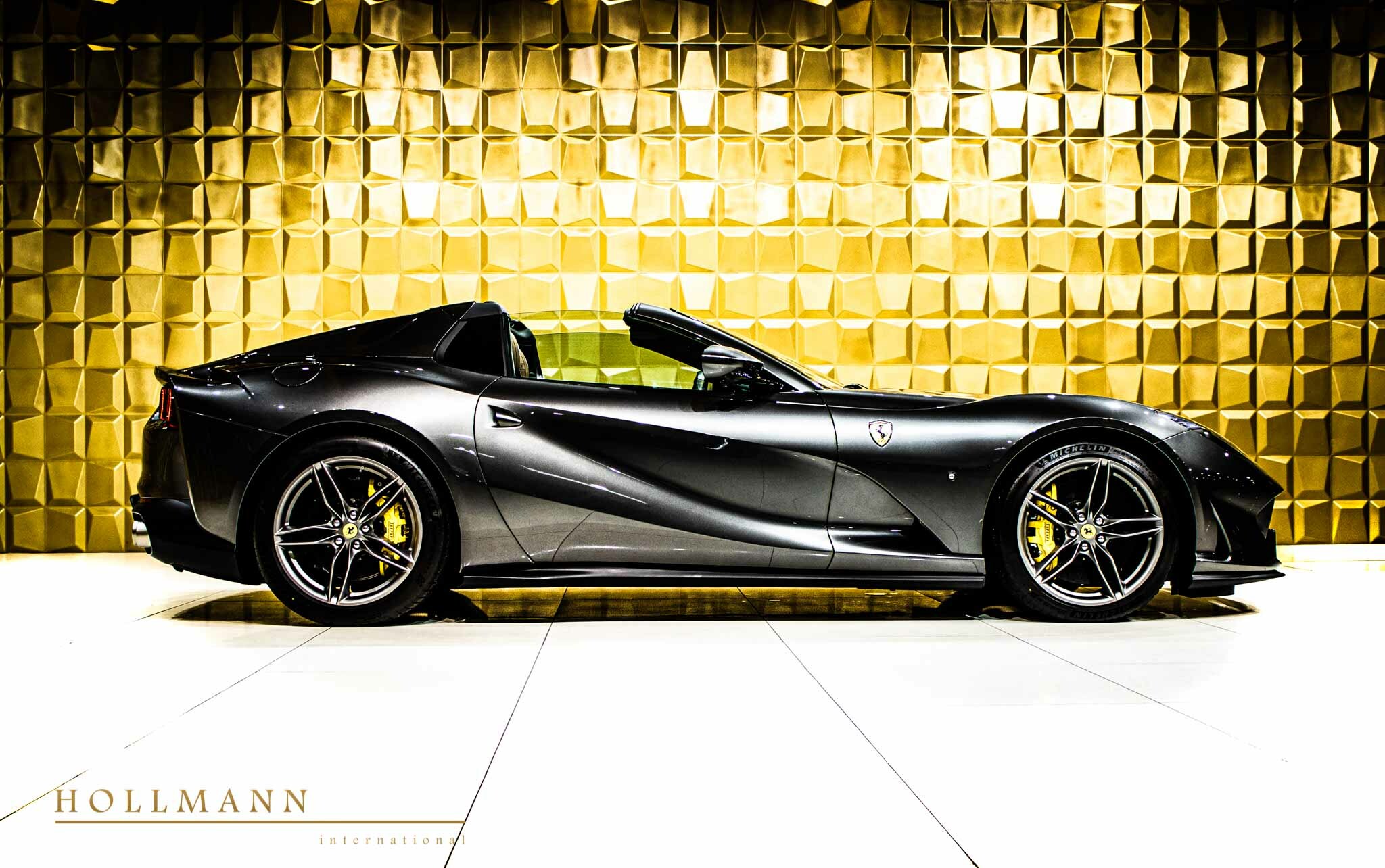 2021 Ferrari 812 GTS, 7/17