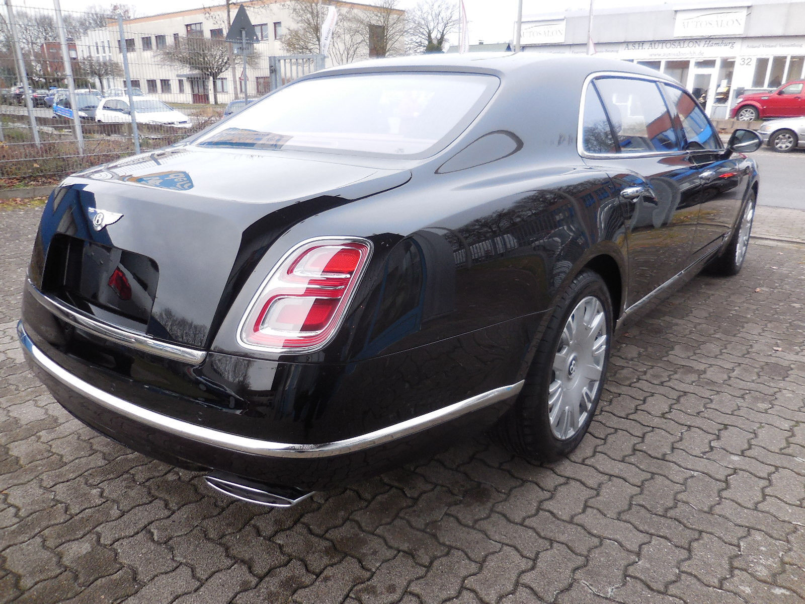 2017 Bentley Mulsanne EWB Extended Wheelbase, 8/15
